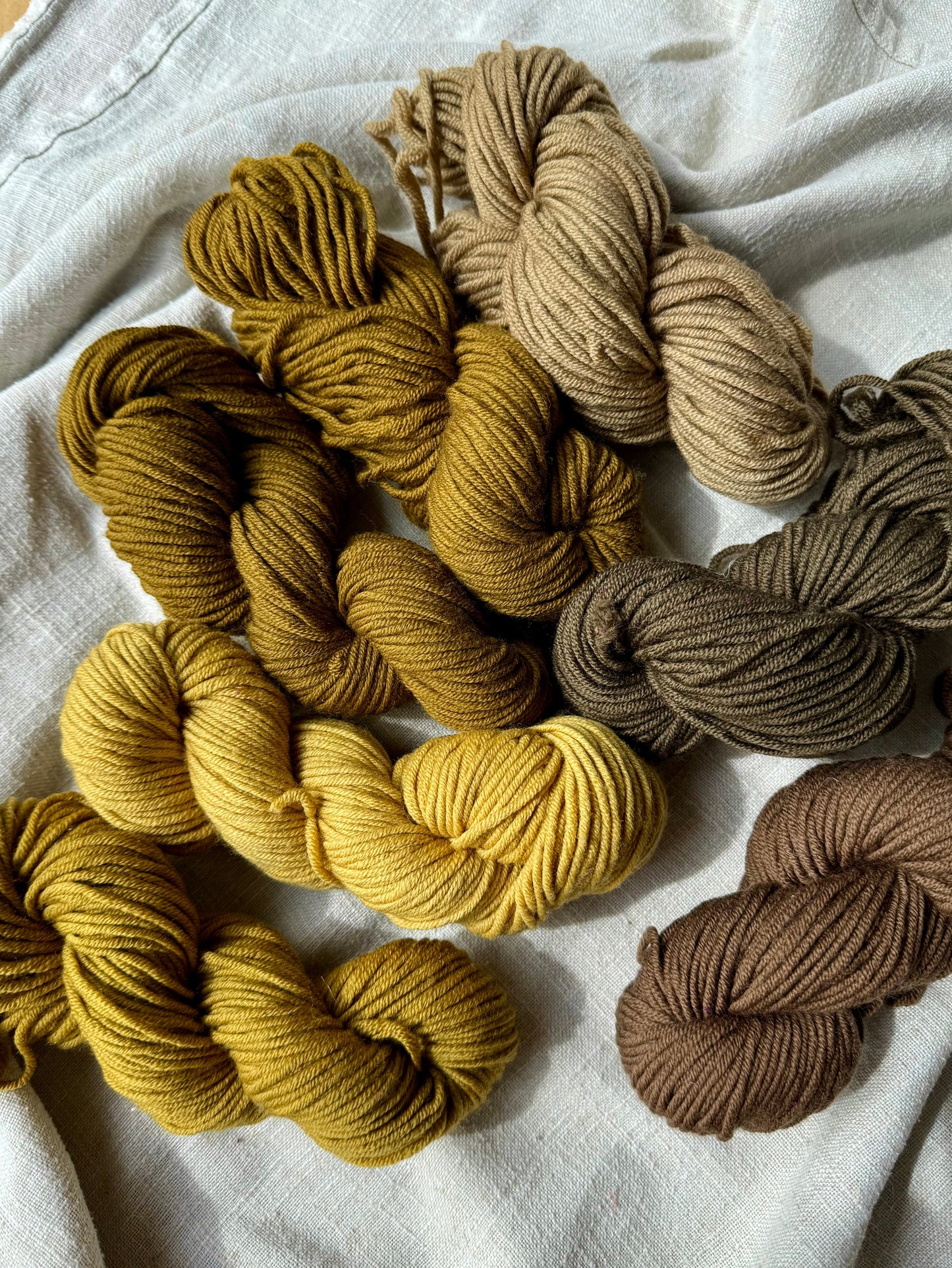 YARN BUNDLE No. 9
