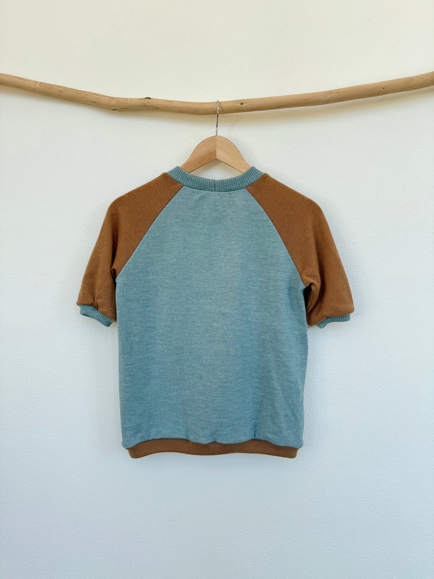 BROWN SHORT SLEEVE WALNUT, S