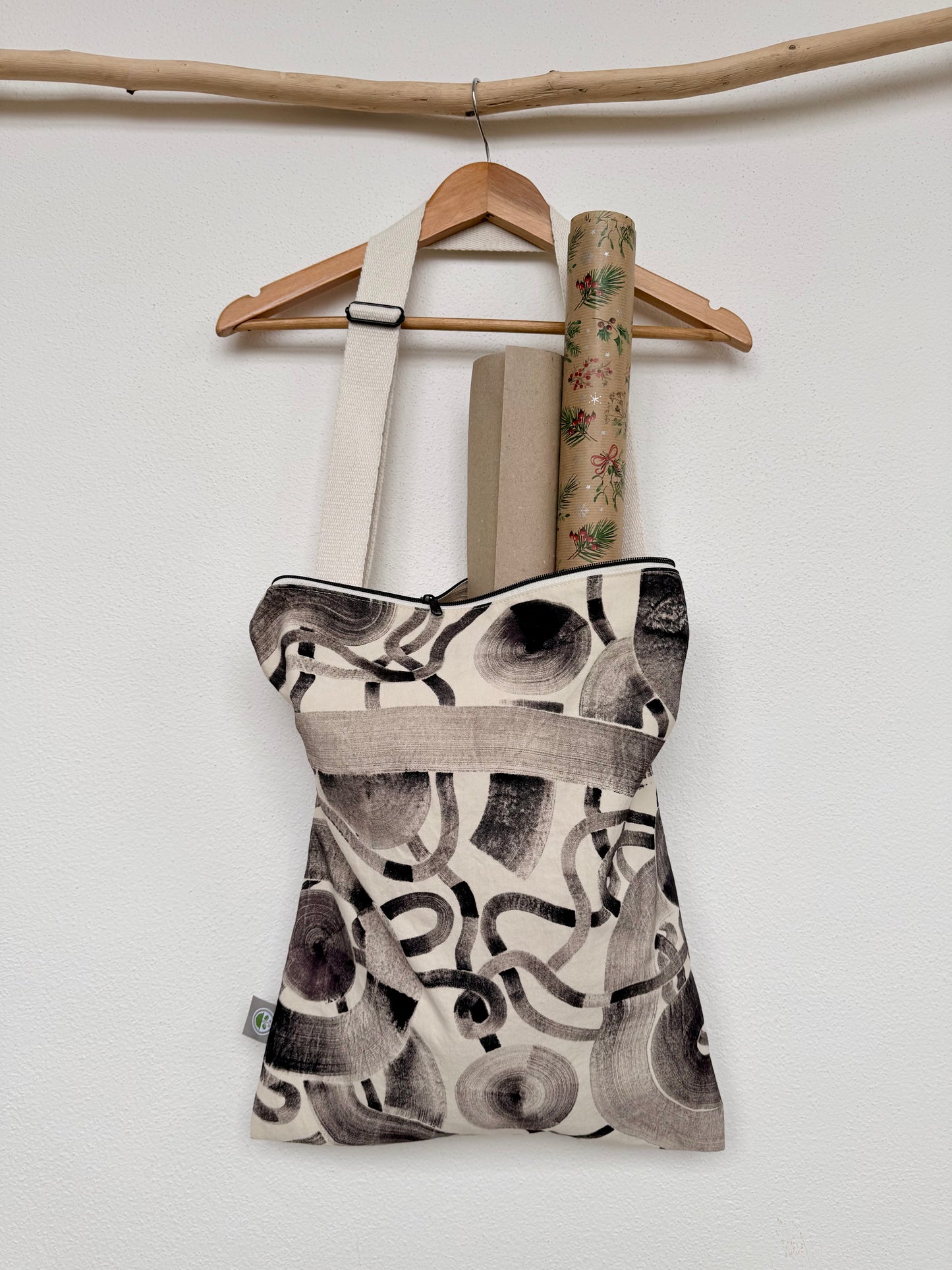 HAND_PAINTED BAG I