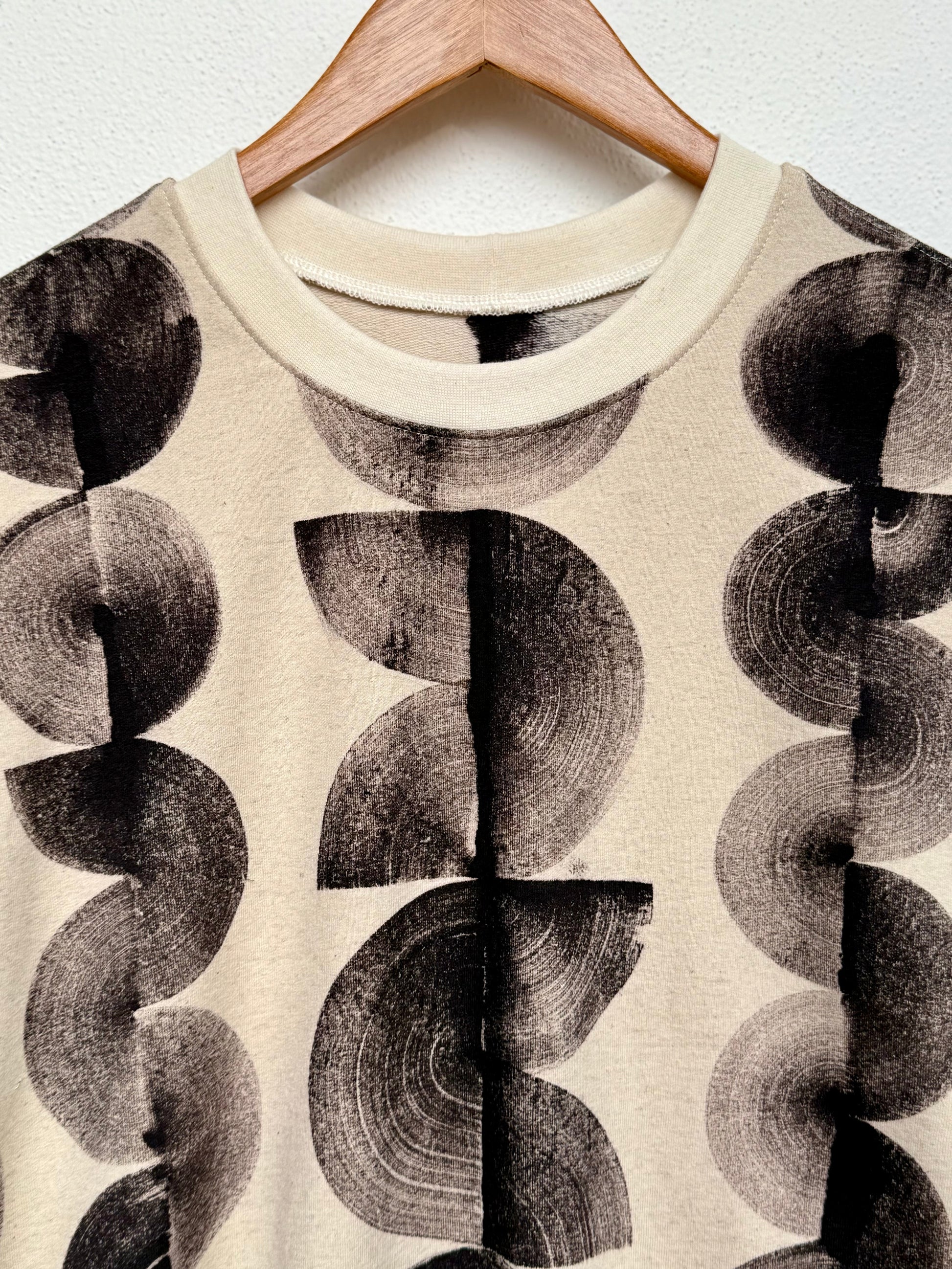 close-up of a hand-painted ferrous print 