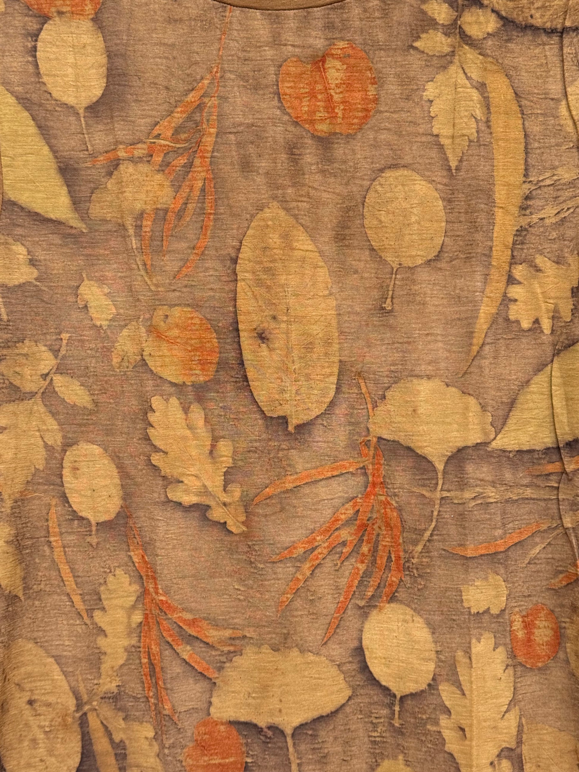 eco-printed walnut eucalyptus merino wool t-shirt - close-up of the pattern on the front part