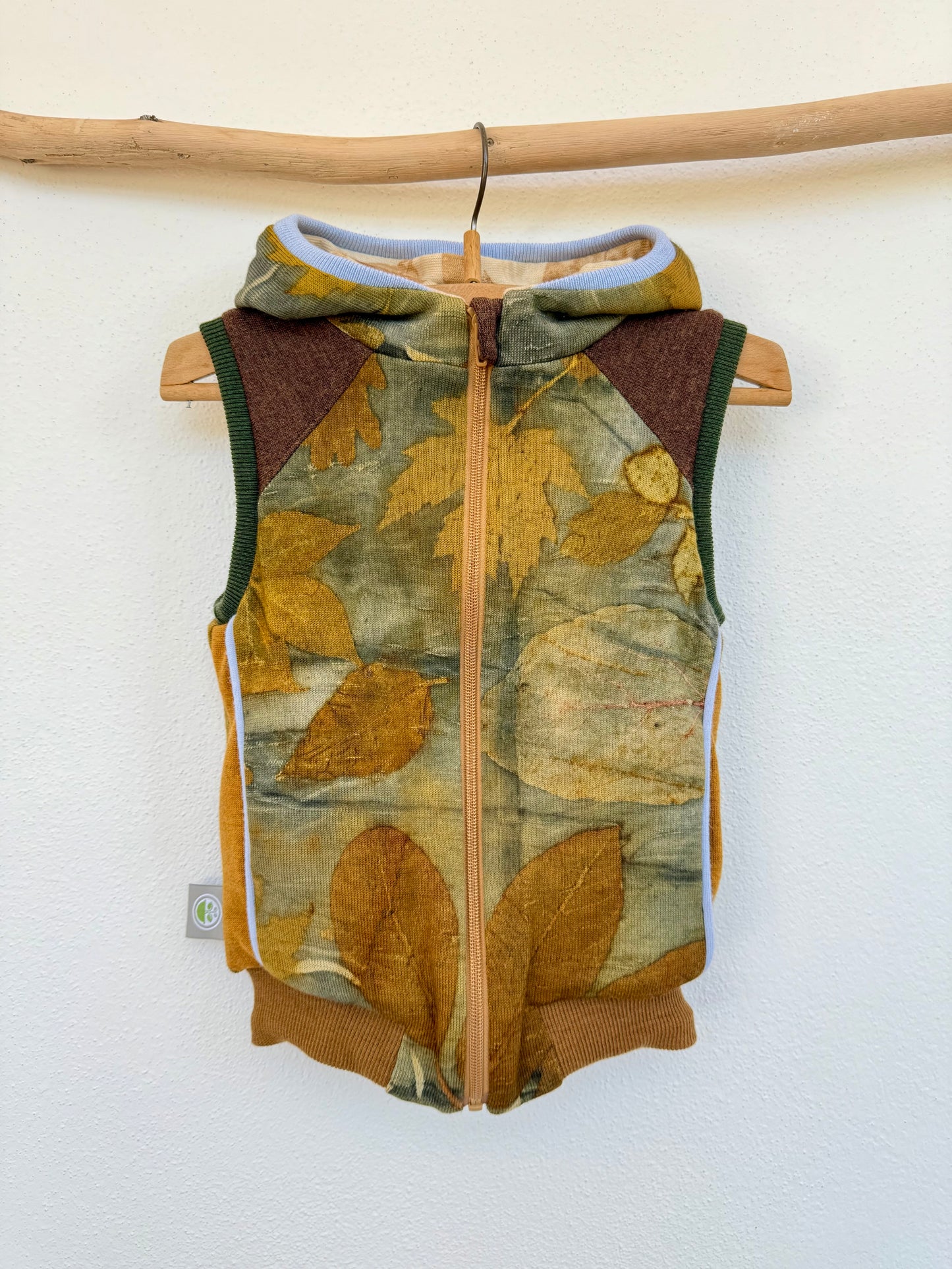 KIDS' UPCYCLED NATURE VEST, 86
