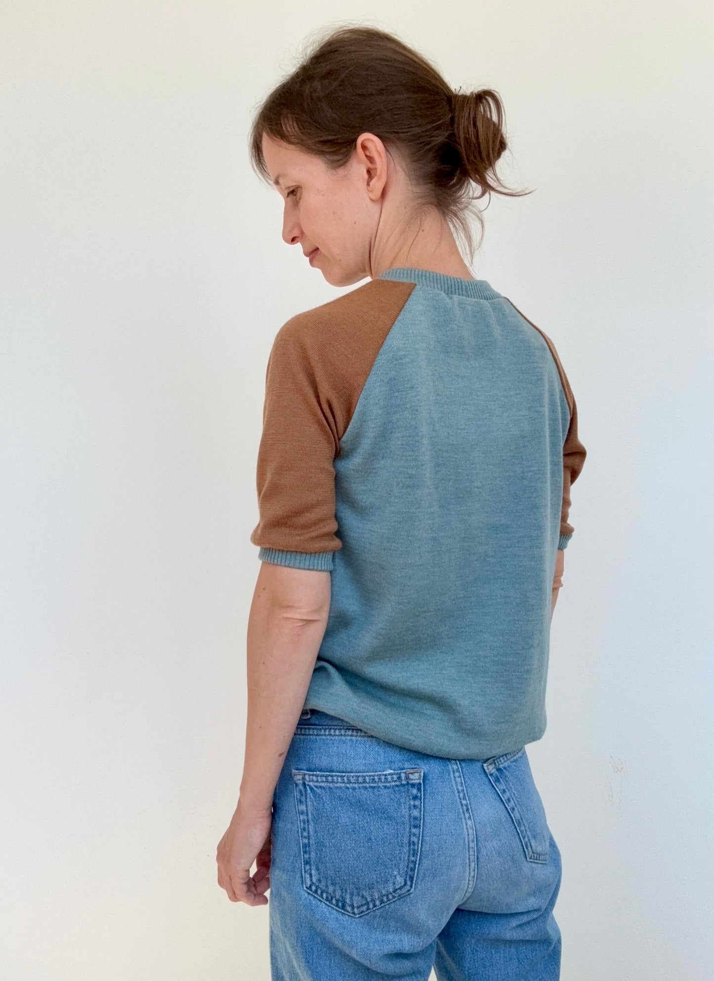 BROWN SHORT SLEEVE WALNUT, S
