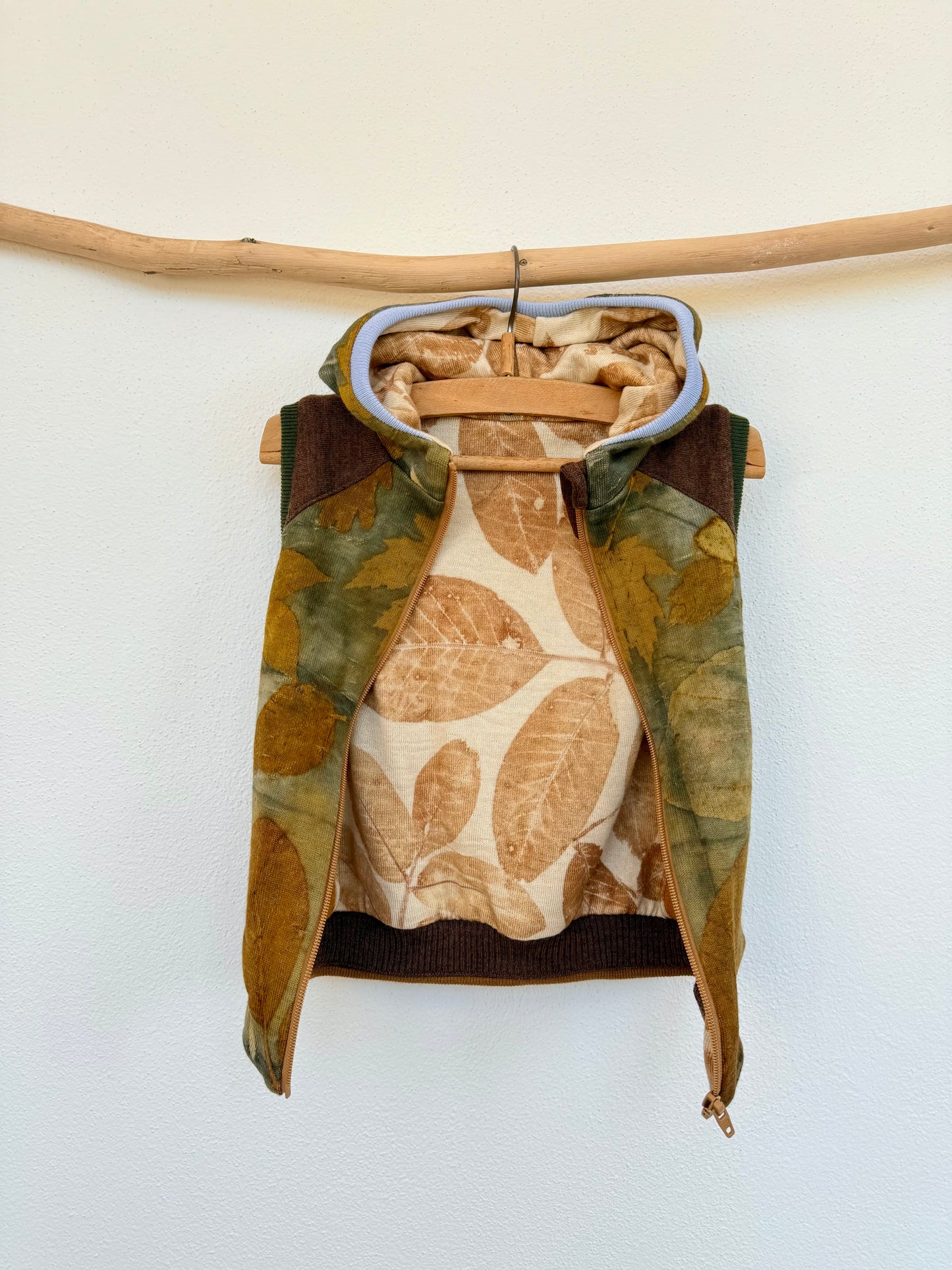 KIDS' UPCYCLED NATURE VEST, 86