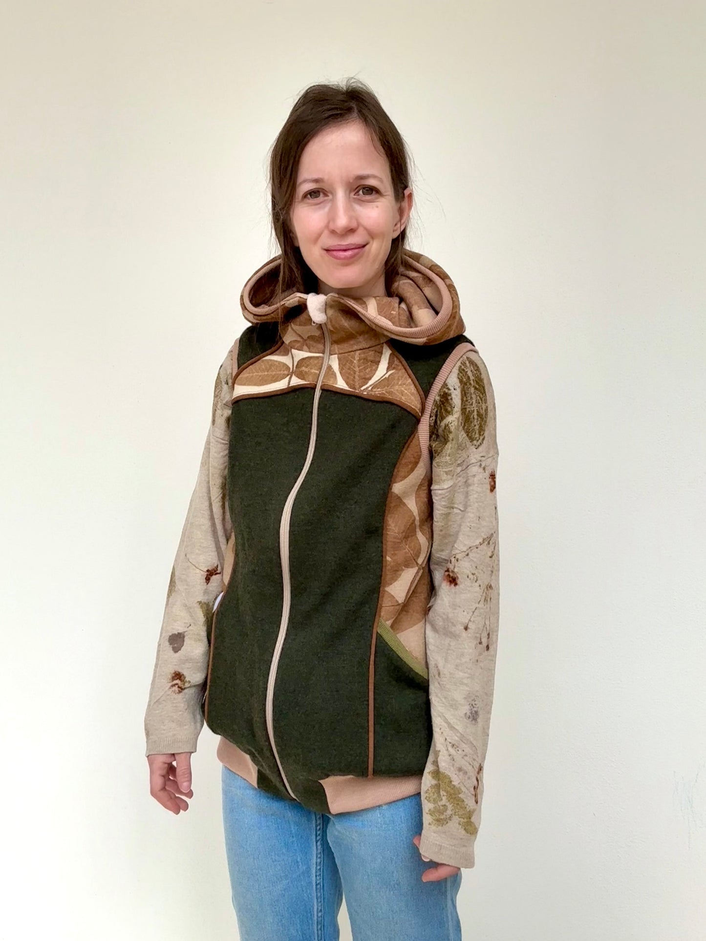 WOMEN'S NATURE VEST, 36