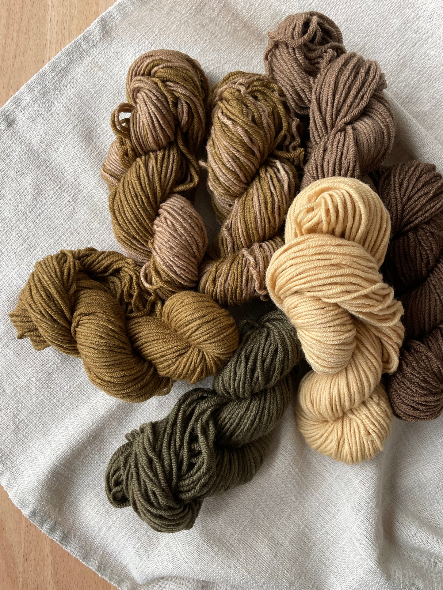 YARN BUNDLE No. 6